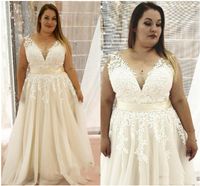 Wholesale Plus Size Wedding Dress Custom Made V Neck Sleeveless A Line Bridal Gowns Lace Appliques Gorgeous For Large Size Brides Tank