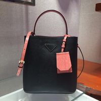 Wholesale 2020 New style Double saffron leather bag with contrasting alligator details graceful bag The soft sheepskin sets off interesting colors BA212 fashion bags