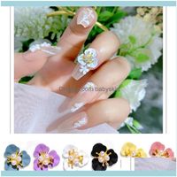 Wholesale Nail Salon Health Beautynail Art Decorations Three Lilacs Flowers Jewelry Flower Pendant D Rhinestones With Artificial Pearls