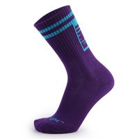 Wholesale Fall Men s sweat wetting Outdoor Sports Tidal socks Medium Thickness High stretch Cotton Street Basketball Hosiery Purple Orange