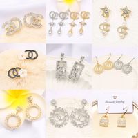 Wholesale Design321 Design340 K Gold Plated Star Designer Letters Stud Crystal Geometric Women Rhinestone Pearl Earring Wedding Party Jewerlry Accessories