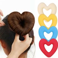 Wholesale 1PC Hair Donut Bun Heart Maker Hot Magic Foam Sponge Headwear Disk Hair Device Bun Updo Headbands Accessories Hair Tool Y0723