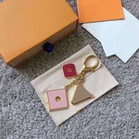 Wholesale Key Buckle Car Keychain Handmade Classic Keychains Man Woman Fashion Necklace Bag Pendant Accessories Color Box need extra cost