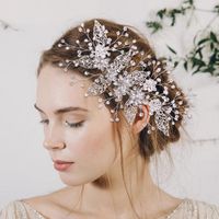 Wholesale European Wedding Hair Accessory Bride Headwear Woman Show Skirt Accessories Girl Holiday Gift Bachelorette Ornament