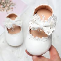 Wholesale leather Girls shoes flat bottomed pink and white wedding dress party newborn children