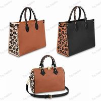 Wholesale top High quality luxury Totes bags Latest Styles Wild at Heart series On the go designers handbags Cow leather embossed leopard print mommy bag