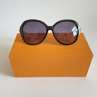 Wholesale Fashion Sunglasses For Men And Women Uv Protection Brand Glasses Lady Designer Eyeglasses With Yellow Box