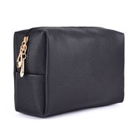 Wholesale Cosmetic bag Women s and girls makeup tissue bags zippers clothes clips brush boxes travel accessories