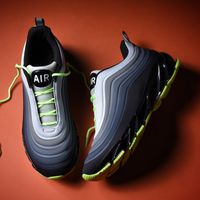 Wholesale Running Shoes Fashion Outdoor Women Mens Black White Make In China Grey Volt Blue Red Jogging Trainers Sneakers Big Size Code