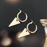 Wholesale Sensitive Gold Or Silver Color Plating Geo Triangle Charm Hoop Earrings For Women Girl Casual Bohemia Daily Fashion Accessory Huggie