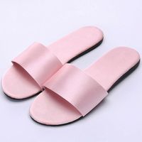 Wholesale Satin Shoes Home Slides Women Silk House Flat Unisex High Quality Arch Support Beach Room Outside Flats Red Sandals
