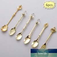 Wholesale Spoon European style Court Tableware Sets Royal Style Metal Carved Fruit Fork Vintage Coffee Dessert Table Decorative