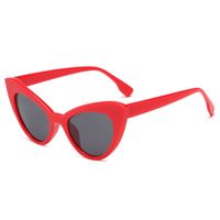 Wholesale Fashion Women Red Cat Eye PC Sunglass Low Price Wholale Female New UV400 Cateye Sun Glass For Summer