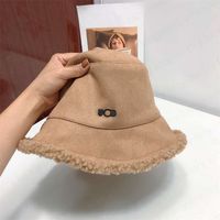 Wholesale Designer Bucket Hat Winter Warm Cold proof Caps Fashion Cotton with Lambs Wool Hats for Man Woman Colors High quality