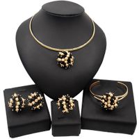 Wholesale Yulaili Fashion Woman Accessories Fashion Dubai Gold Jewelry Sets Black African Beads Charm Choker Stud Earrings Bracelet Ring