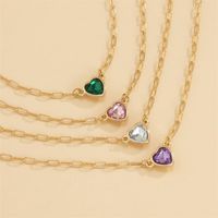 Wholesale Women Retro Glass Heart Pendant Necklaces Hollow Out Single Alloy Clavicle Chains European Lovers Valentine s Day Gift Neck Jewelry Accessories Colors