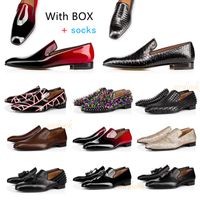 Wholesale Mens Red Bottom Shoe Designers Low Flat Rivets Man Business Banquet Dress Shoes suede Spikes Stylist Patent Leather glitter loafer Wedding
