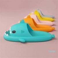 Wholesale Summer Lovely Shark Shape Women Slippers Cartoon Couples Slides Beach Sandals Non slip Soft EVA House Bath Girls