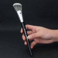 Wholesale Makeup Brushes Pc Oblique Head Brush Natural Fibre Hair For Loose Powder Blush Contour Wood Handle Make Up Beauty Tool Cosmetic