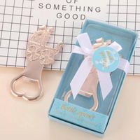Wholesale Party Favor Baby Shower Gifts Boy Girl Birthday Giveaways Baptism Souvenirs Gold Metal Carriage Bottle Opener