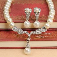Wholesale Hot Sale White Pearl and Rhinestone Crystal Diamante Wedding Bridal Necklace and Earrings Bridesmaid Jewelry Set