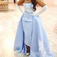 Wholesale Sexy Sky Blue Arabic Dress Strapless Sheath Celebrity Evening Dresses White Appliqued Custom Formal Occasion Prom Party Wedding Gowns