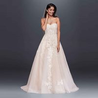 Wholesale WG3861 Wedding Gowns Lace Light Champagne Design Sweetheart Appliques A Line Birdal Dresses Custom Made Court Train