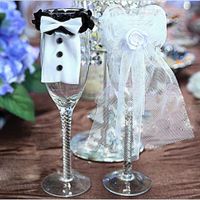 Wholesale Party Decoration Bride Groom Tux Bridal Veil Wedding Party Toasting Wine Glasses Decor