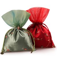 Wholesale Fruit Embroidered Patchwork Large Jewelry Pouch Craft Satin Cloth Drawstring Packaging Candy Tea Trinket Gift Bag lavender Storage
