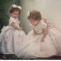 Wholesale Little Girls Dresses Tulle Ball Gowns Floor Length Flower Girl Dresses for Weddings Lace Short Sleeves Kids Birthday Party Pageant Gowns