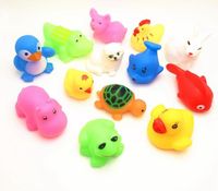 Wholesale Baby Animal Interesting Bath Toys Children Soft Rubber Water Toys Kids Spraying Squeeze Infant Swim Plaything