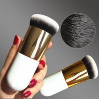 Wholesale New Design Chubby Pier Foundation Brush Flat Cream Makeup Brushes Professional Cosmetic Make up Brush