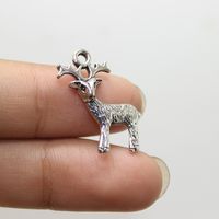 Wholesale 50pcs x24mm antique silver tone Sika deer Charms pendant