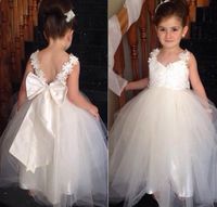 Wholesale Pageant Dress Latest Design Cute Flower Girl Dresses Bow Ball Gown Floor Length Fashion Wedding Handmade Appliques Low Back Modern