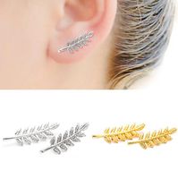 Wholesale Antique Simple Design Silver Leaf Earrings Stud Gold Silver Plated Alloy Leave Stud for Women Girls Party Ear Jewelry Korean Style