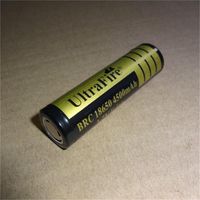 Wholesale High quality mAh Flat top Gold V lithium battery can be used in LED flashlight digital camera and so on