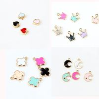 Wholesale 30pcs diy jewelry berloque alloy plated gold enamel heart crown lucky Clover star moon charms pendant CH0027