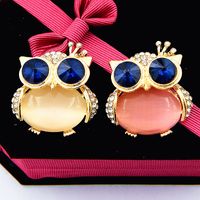 Wholesale Blue Eye Owl Brooch Fashion Opal Owl Brooch Pins Fashion Lady Scarf Broach Women Broach Buckle Pins Lovely Pins