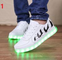 Kaufen Sie im Großhandel Weiße Frau Führte Schuhe 2019 zum Großhandel Led Leucht Schuhe 2017 Led Freizeitschuhe Für Frauen Männer Mode LED Leuchtet Schuh Für Erwachsene Chaussure Lumineuse Von Lovelaputa,