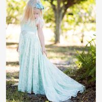 Wholesale Vintage Baby Blue Boho Flower Girl Dresses for Beach Wedding U Backless High Quality Cap Sleeve Lace Girls Wedding Party Gowns