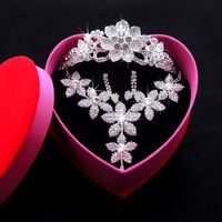 Wholesale Retro Bridal Wedding Dress Accessories Flower Crown Tiara Necklace Earrings Three piece Bling Silver Korean Rhinestone Headpiece for Bride