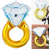 Wholesale Mtrong Te marriage diamond ring aluminum balloons wedding decoration supplies beautiful diamond ring shape helium balloons