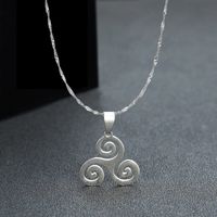 Wholesale Triskel Pendants Necklace Stainless Steel Triple Charm Spiral Inspired Water Wave Chain Necklace Trendy Vintage Women Jewelry