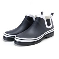 Wholesale 2018 korean version mens rubber rain boots fishing high quality rain shoes men fashion striped Ankle Rainboots man bota feminina