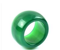 Wholesale Natural agate ring couple models men and women gamblers ring chalcedony green jade ring