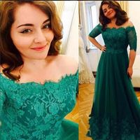 Wholesale 2018 Elegant Emerald Green Lace Appliques A line Mother of Bride Dresses Off The Shoulder Plus Size Tulle Floor Length Evening Party Gowns
