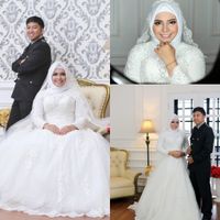 Wholesale Muslim High Neck New Arrival Plus Size Wedding Dresses Long Sleeves Lace Applique Sweep Train Wedding Dress Bridal Gowns Custom