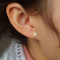 Wholesale Little girls cute star stud earrings sterling silver anti allergy jewelry micro pave shinny zircons sweet chic gifts