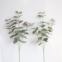 Wholesale 2019 new Artificial Silver Dollar Eucalyptus Leaf For silk Flowers Household Store Dest Rustic Decoration Clover Plant