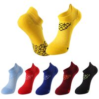 Wholesale 2018 colors Hot Sale Basketball Socks Men Women Breathable Cycling Running Cotton Compression Socks Adult Camping Elastics Sock